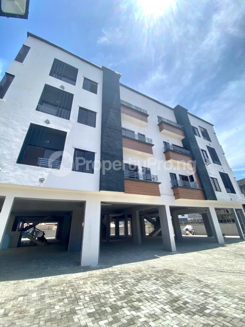 3 bedroom Flat / Apartment for rent Osapa london Lekki Lagos