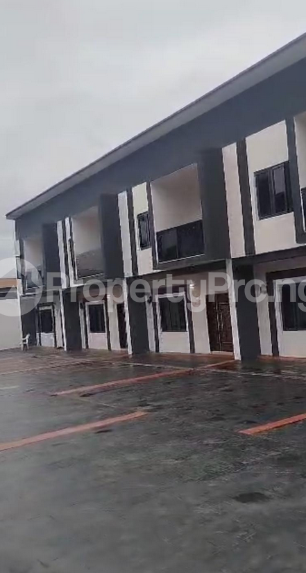 Flat / Apartment for sale Off Oladimeji Alo Street Lekki Phase 1 Lekki Lagos