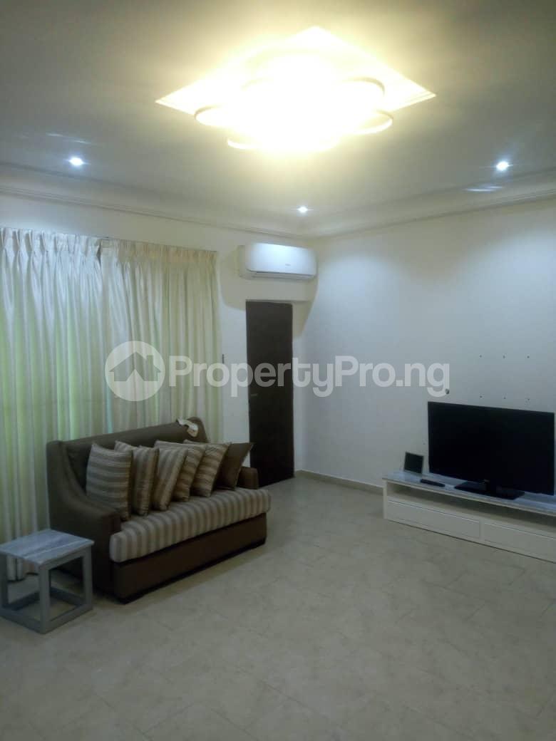 3 bedroom House for rent ONIRU Victoria Island Lagos