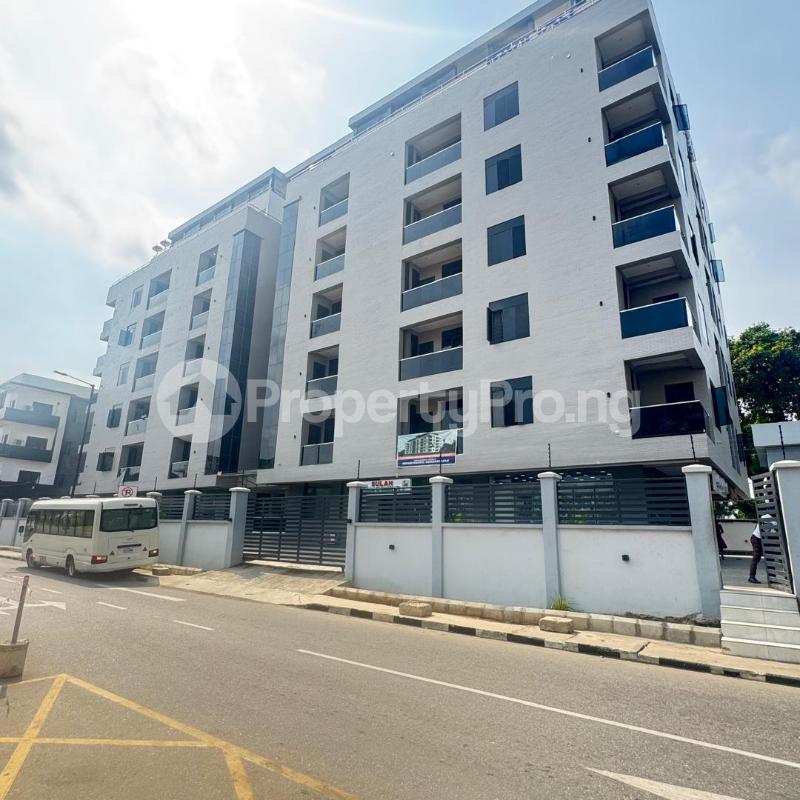 3 bedroom Flat / Apartment for sale Oba Dosunmu Street, Ikeja GRA Ikeja Lagos