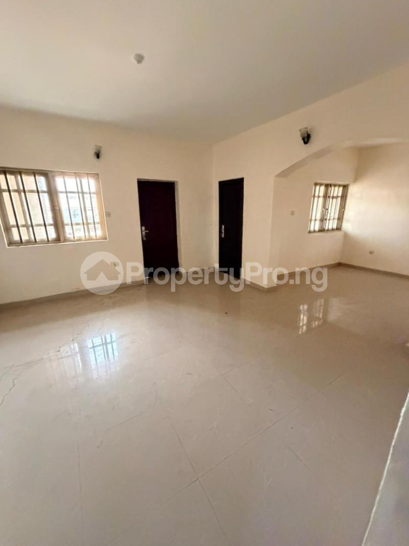 3 bedroom Flat / Apartment for sale Close To Chisco Bustop Ikate Lekki Lagos