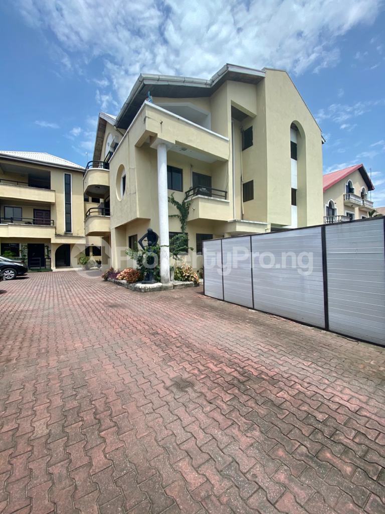 3 bedroom Flat / Apartment for rent Parkview Estate Ikoyi Lagos