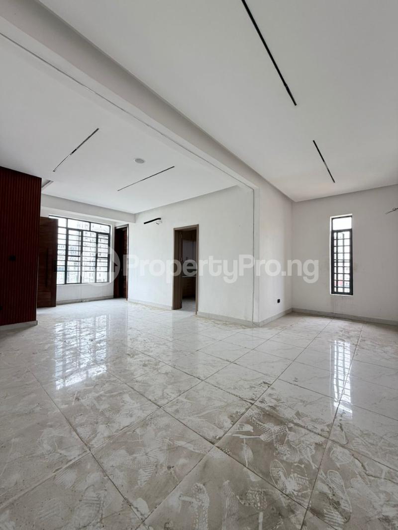3 bedroom Flat / Apartment for rent Lekki Phase 1 Lekki Lagos State Lekki Phase 1 Lekki Lagos