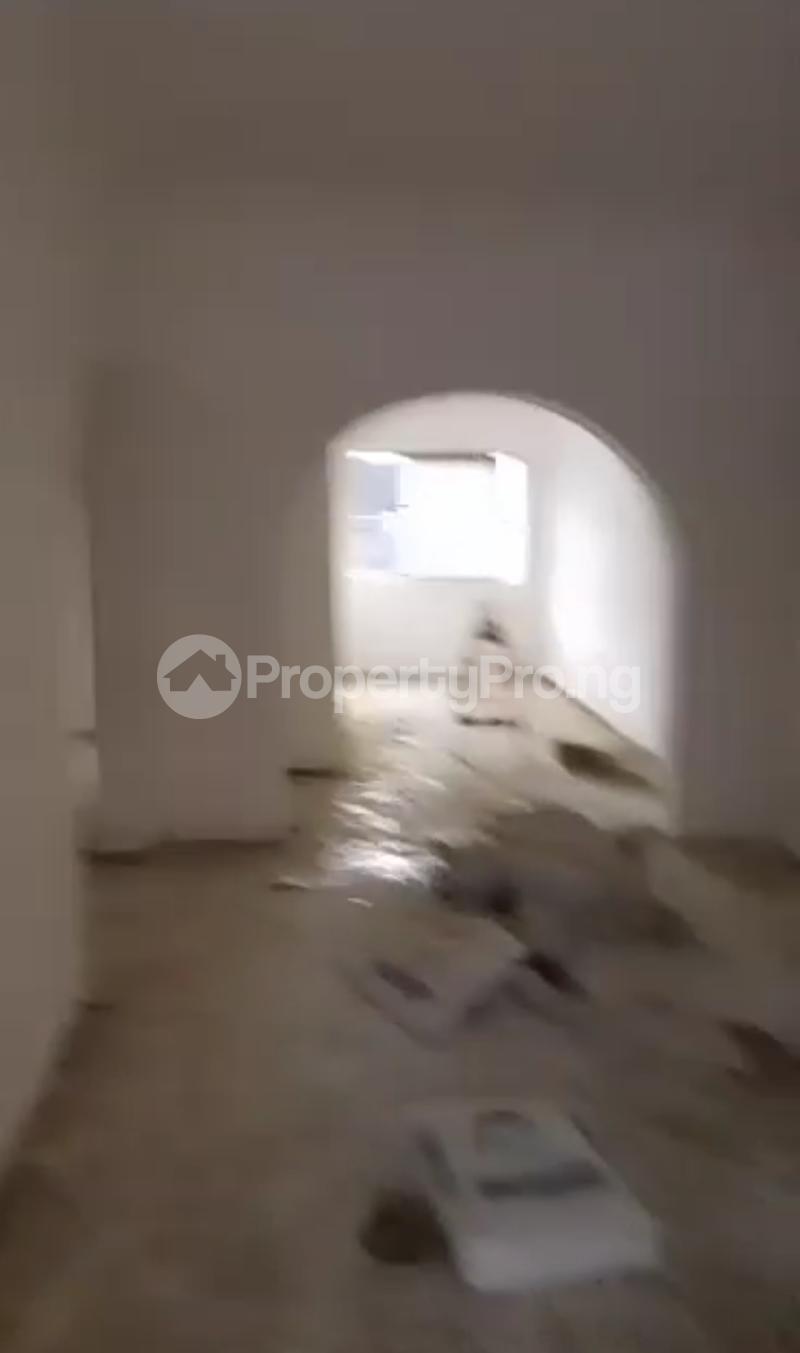 3 bedroom Flat / Apartment for rent Canoe Axis Oke-Afa Isolo Lagos