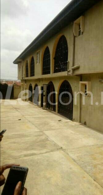 3 bedroom Flat / Apartment for rent Governors Road Governors road Ikotun/Igando Lagos