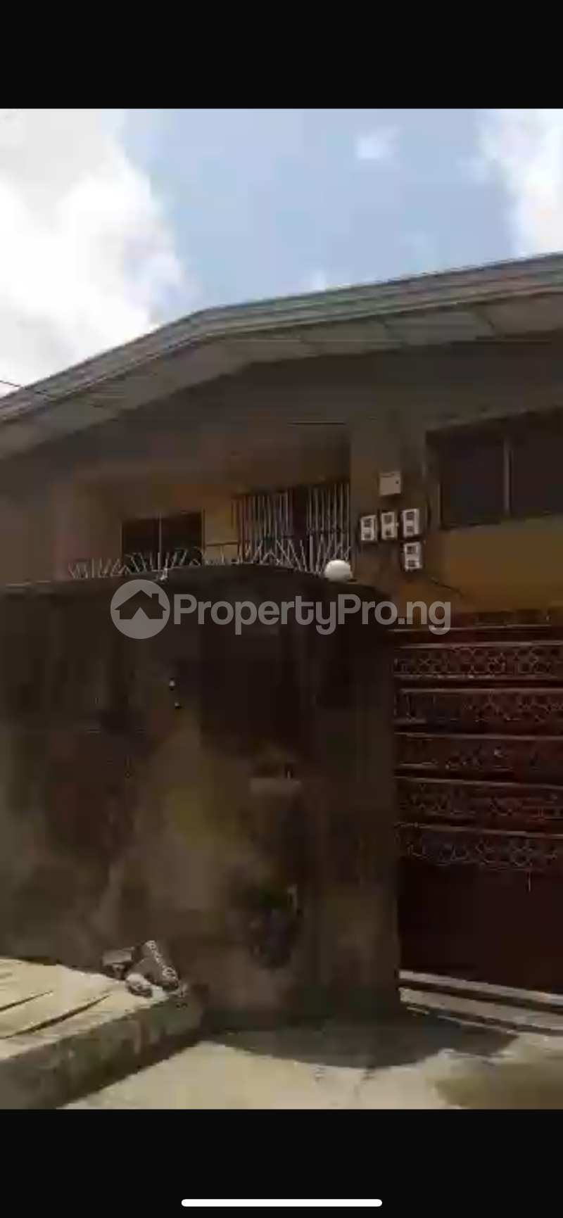 Flat / Apartment for sale Ago palace Okota Lagos