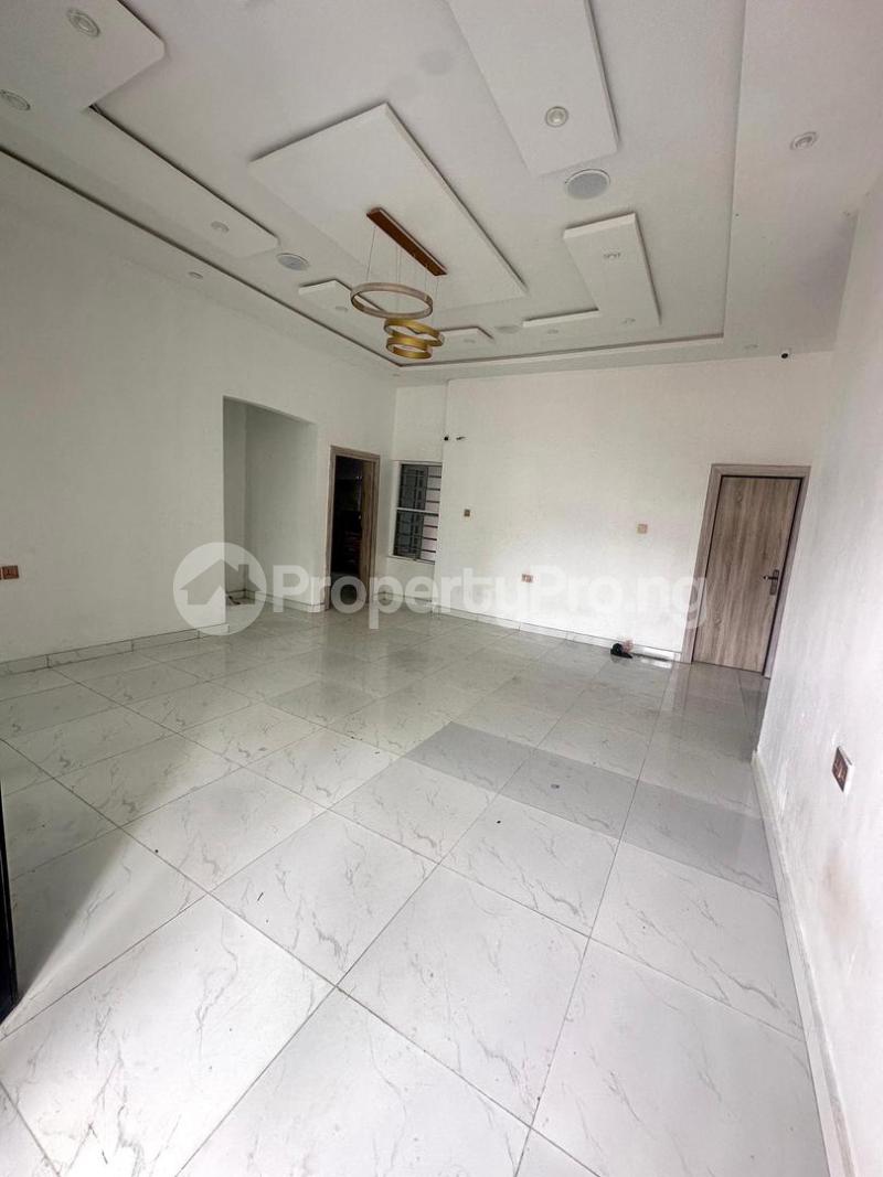 3 bedroom House for rent Lakowe Ajah Lagos