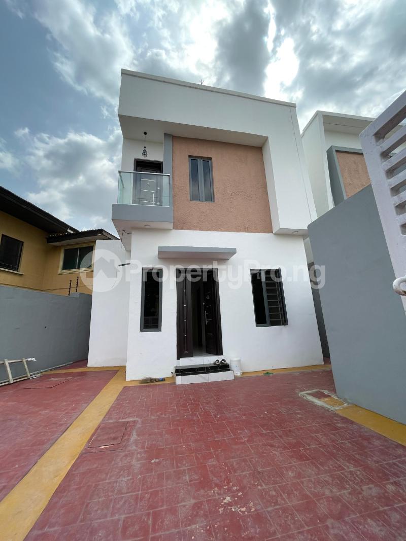 3 bedroom House for sale Adeniyi Jones Ikeja Lagos