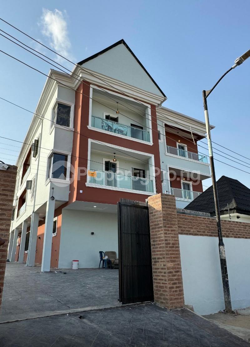 3 bedroom Flat / Apartment for sale Aguda(Ogba) Ogba Lagos
