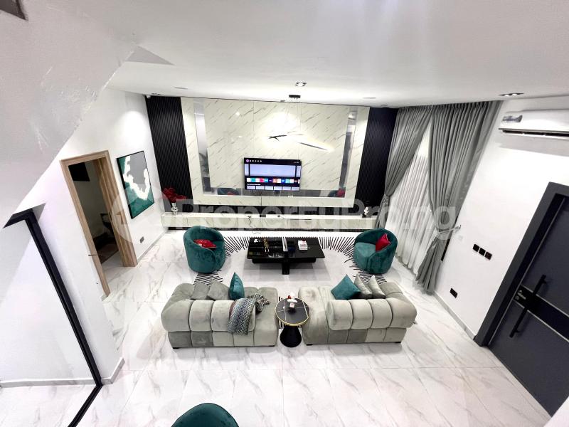 3 bedroom Flat / Apartment for rent Oba Idowu Abiodun, ONIRU Victoria Island Lagos