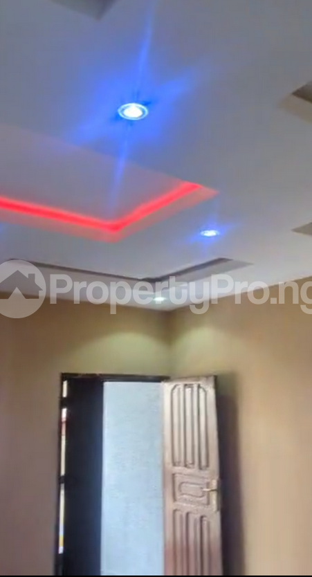 3 bedroom Flat / Apartment for rent Cement Mangoro Ikeja Lagos - 2
