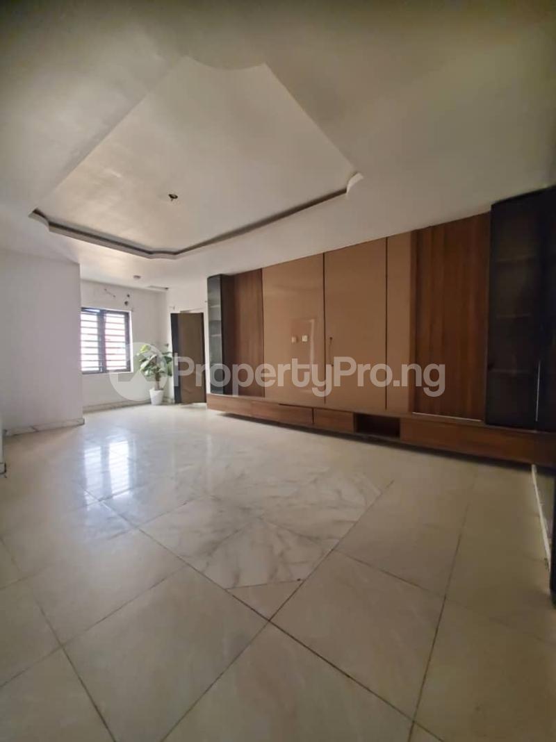 3 bedroom House for rent Lekki Lagos