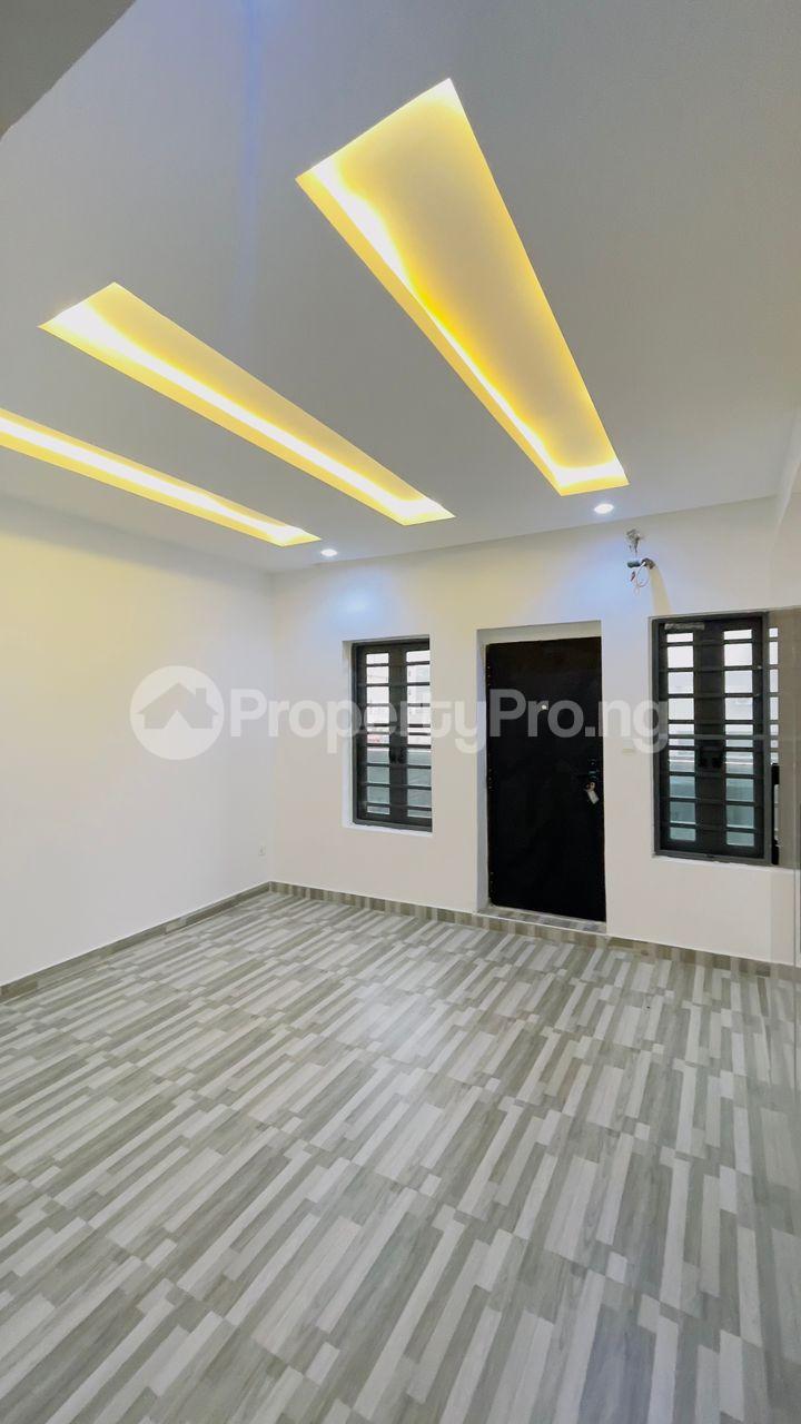 3 bedroom Flat / Apartment for sale Off Freedom Way Lekki Scheme 1, Lekki Phase 1 Lekki Lagos - 0