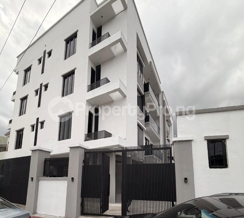 3 bedroom Flat / Apartment for sale Allen Avenue Ikeja Lagos
