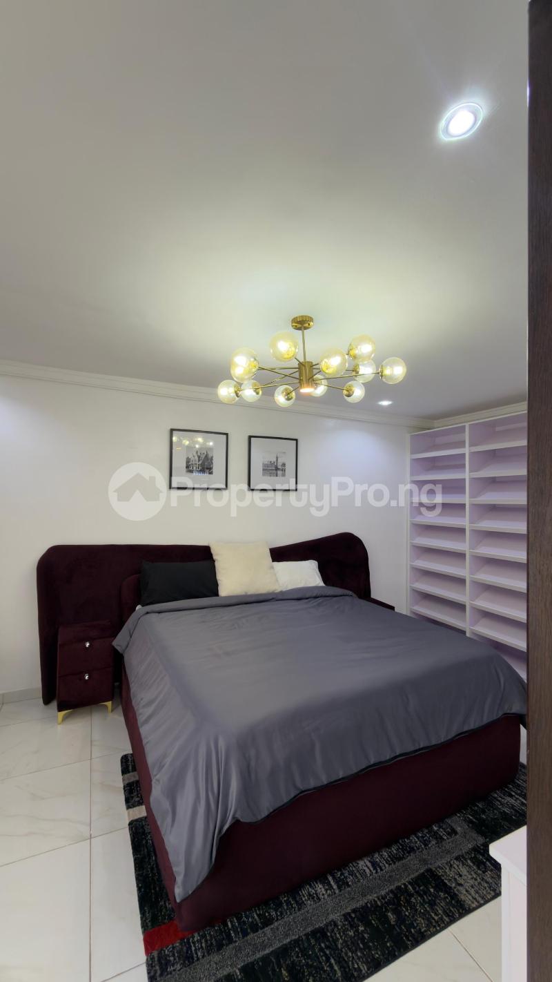 3 bedroom Flat / Apartment for shortlet Ikolaba Gra, New Bodija, Ibadan Oyo