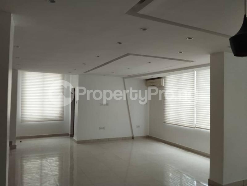 3 bedroom House for sale Victoria Island Lagos