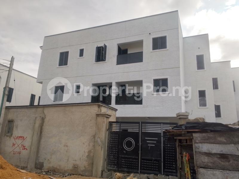 3 bedroom House for sale Mobile Road, Ilaje Ajah Lagos