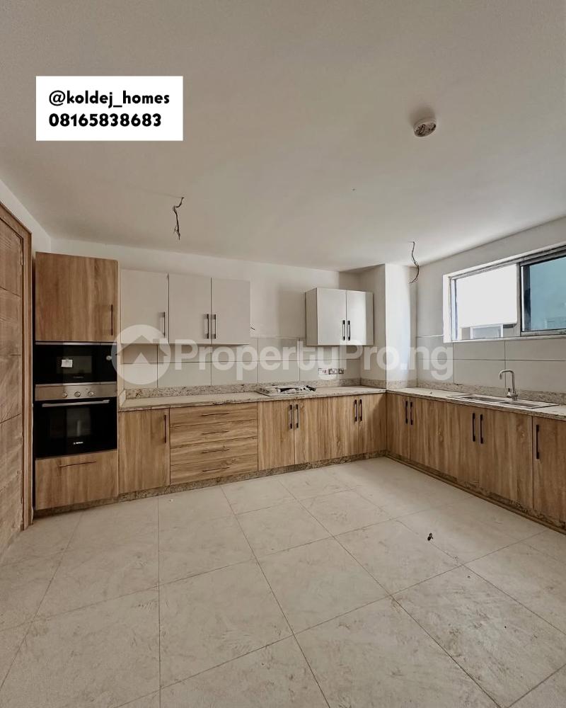 3 bedroom Flat / Apartment for sale Victoria Island Lagos