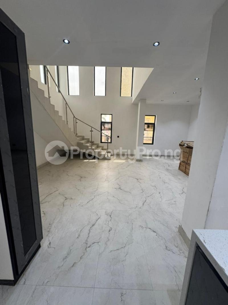 3 bedroom House for sale Victoria Island Lagos