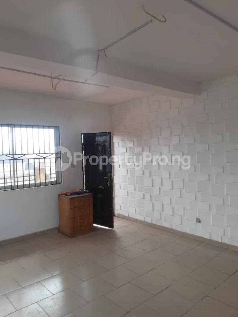 3 bedroom Commercial Property for rent Road Ogudu Ogudu Lagos
