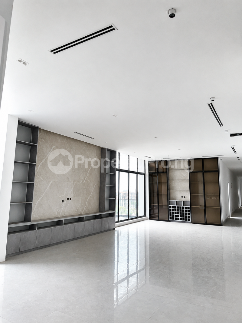 3 bedroom Flat / Apartment for sale Ikoyi Lagos