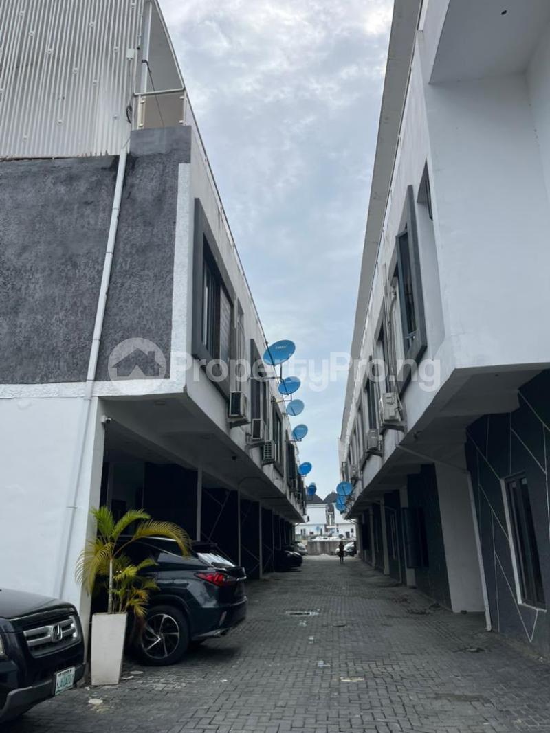 3 bedroom Flat / Apartment for sale Lekki County Lekki Lagos