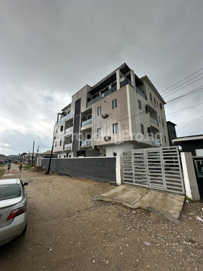 3 bedroom Flat / Apartment for rent Ologolo Lekki Lagos