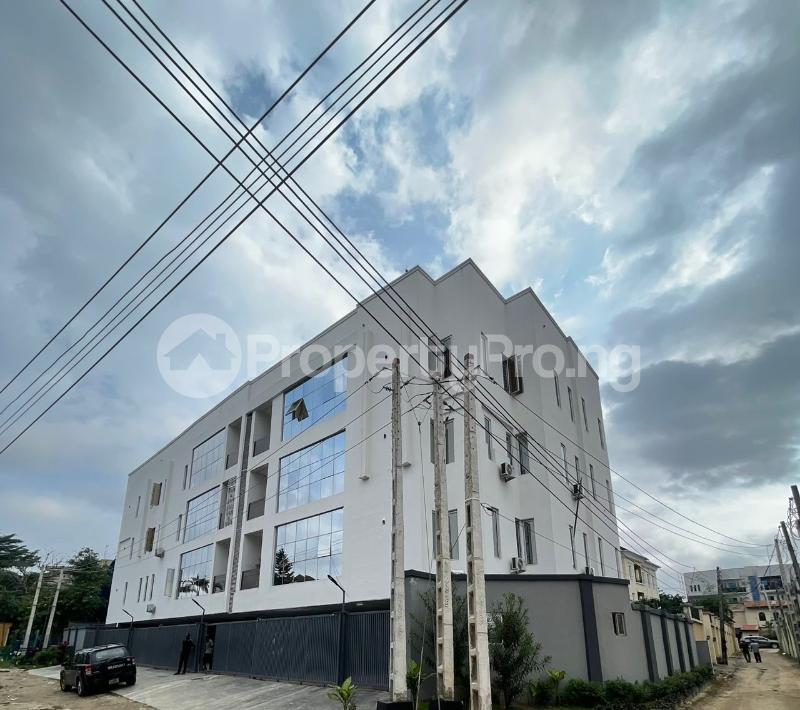 3 bedroom Flat / Apartment for sale Shonny Drive Shonibare Estate Maryland Lagos