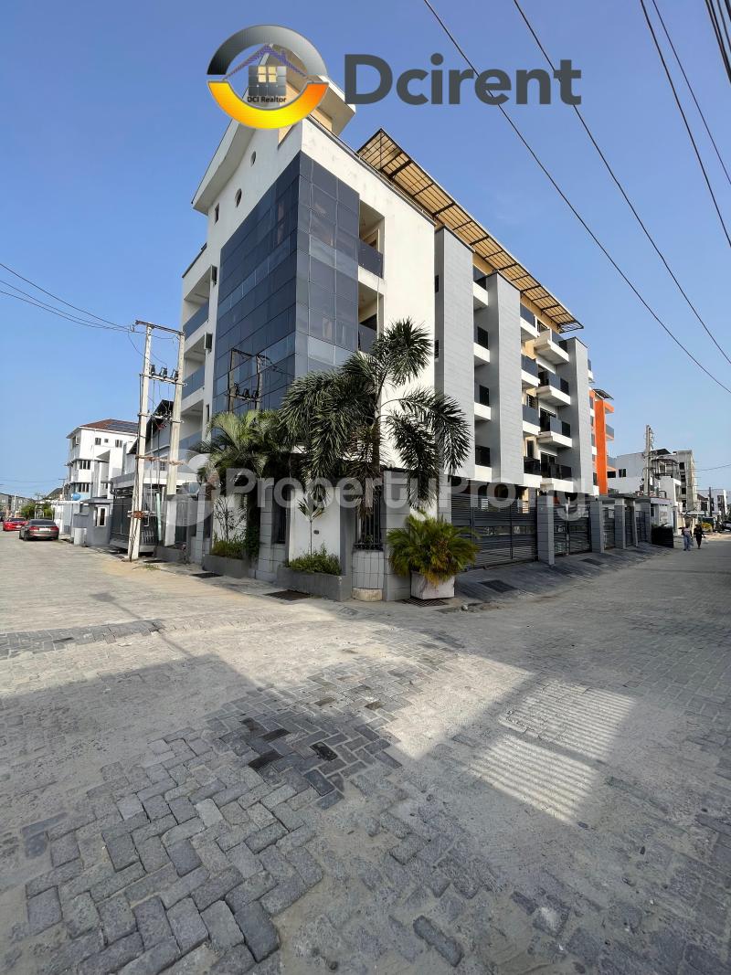 3 bedroom Flat / Apartment for rent Ologolo Lekki Lagos