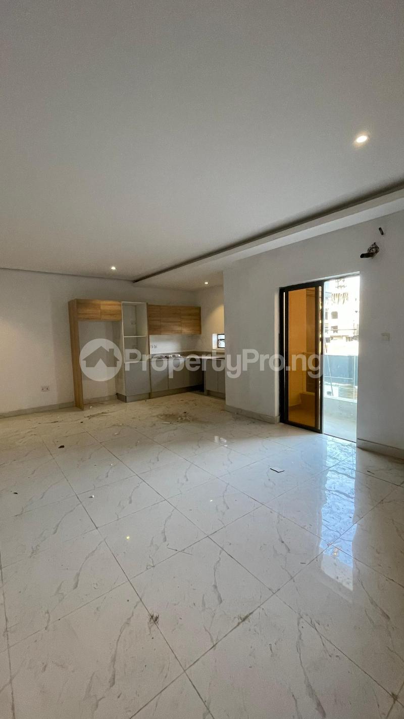 3 bedroom Flat / Apartment for sale Lekki Phase 1 Lekki Lagos - 15