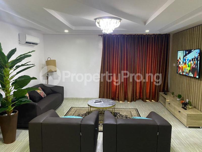 3 bedroom Flat / Apartment for rent Dideolu Estate ONIRU Victoria Island Lagos