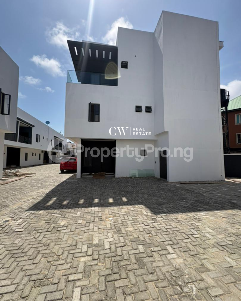 3 bedroom Flat / Apartment for sale Ikota Lekki Lagos