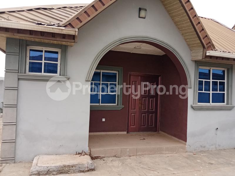 3 bedroom House for sale Akingbile Moniya Ibadan Oyo