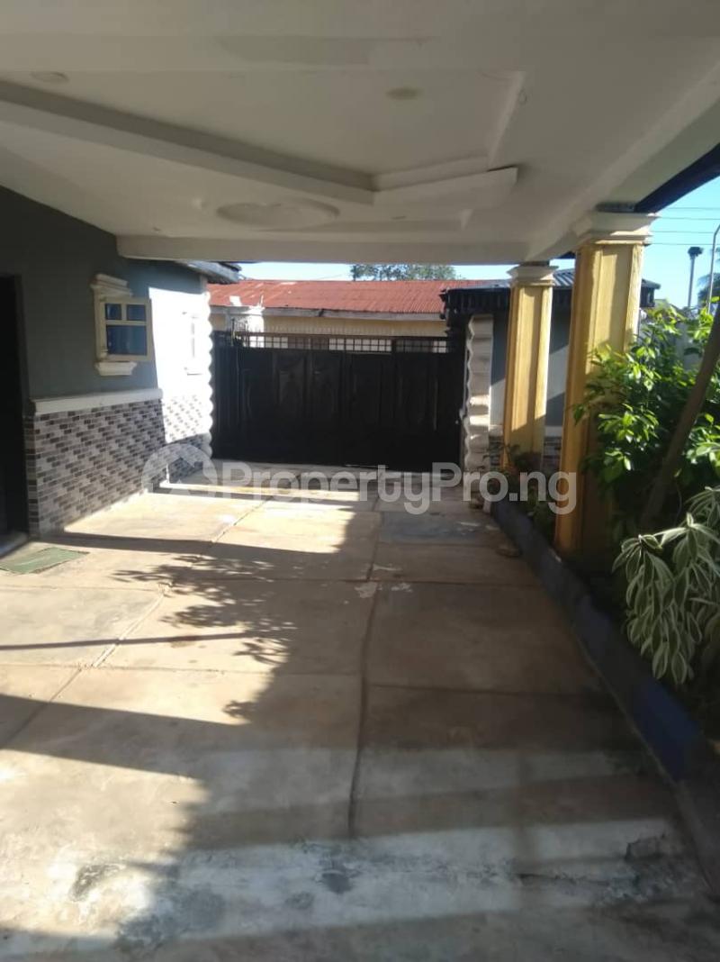 3 bedroom Flat / Apartment for rent Ologuneru Eleyele Ibadan Oyo
