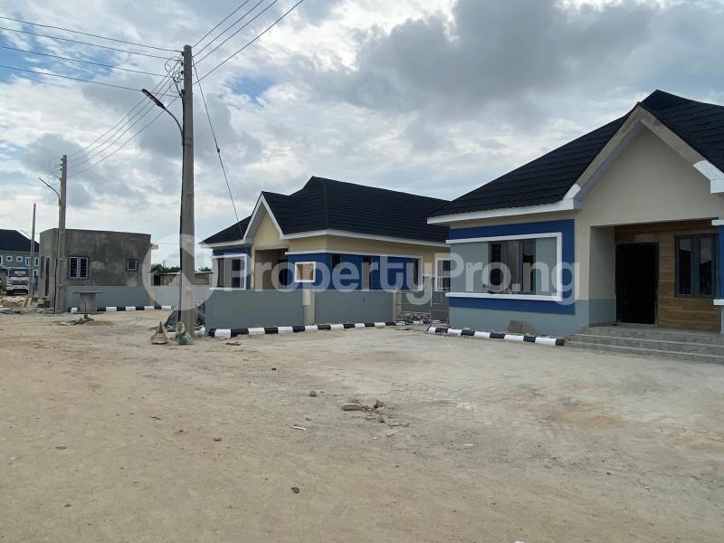 3 bedroom House for sale New Road , Awoyaya, Peak Bungalows Phase 3 .bu Mayfair Gardens Lakowe Ajah Lagos