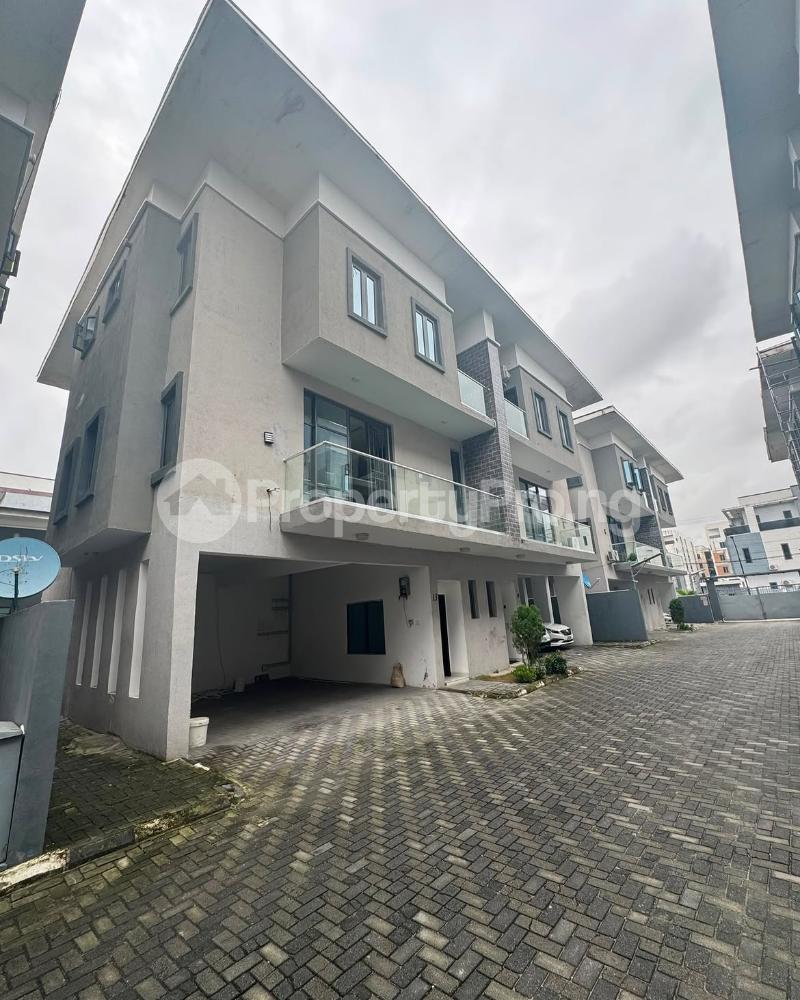 3 bedroom House for sale Ikate Lekki Lagos