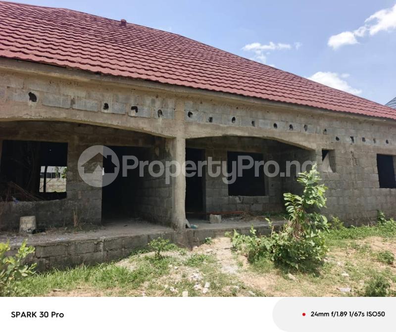 3 bedroom House for sale Von Road Airport Road Lugbe Abuja