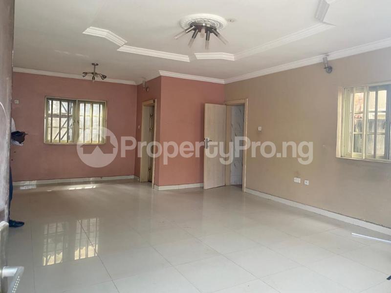 3 bedroom House for rent Agidingbi Ikeja Lagos