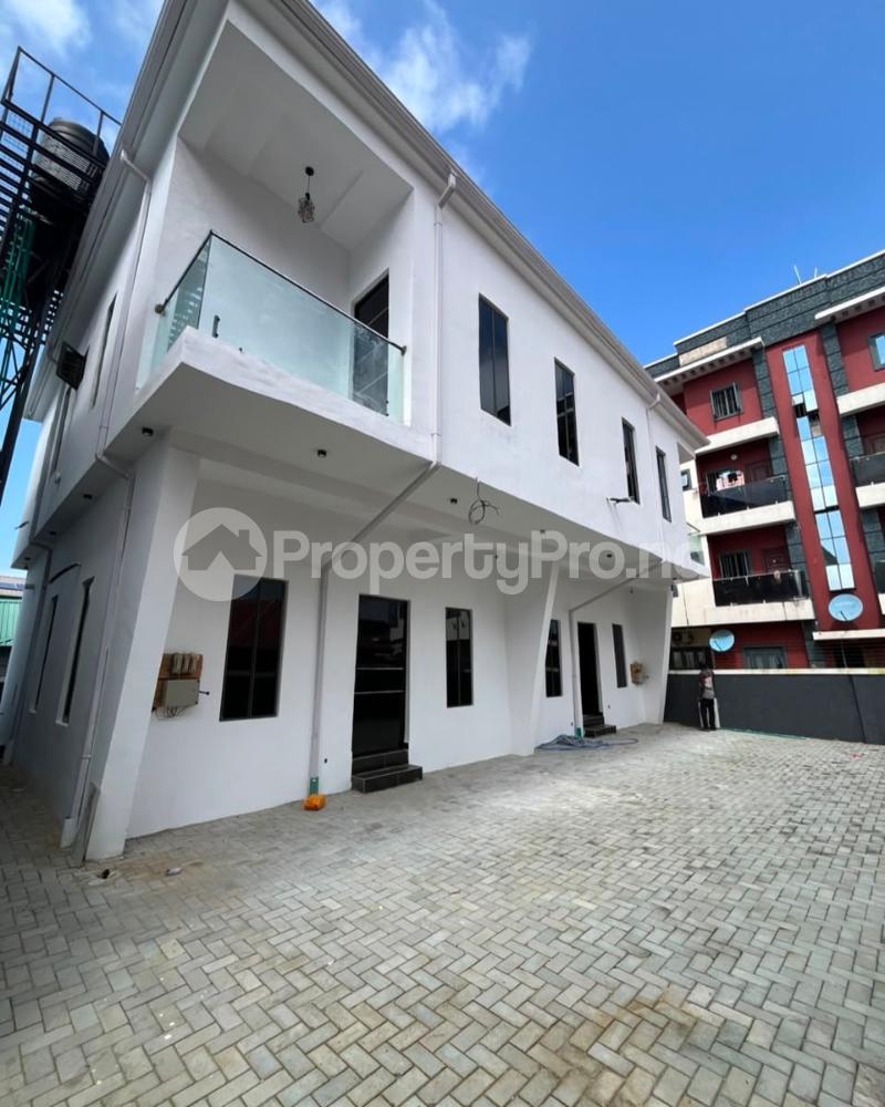 3 bedroom House for sale Sangotedo Ajah Lagos
