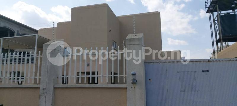 3 bedroom House for rent Guzape Abuja