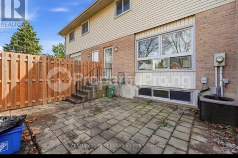 3 bedroom House for sale Ansondale Road Unit 65 London Ontario Canada Magodo Kosofe/Ikosi Lagos