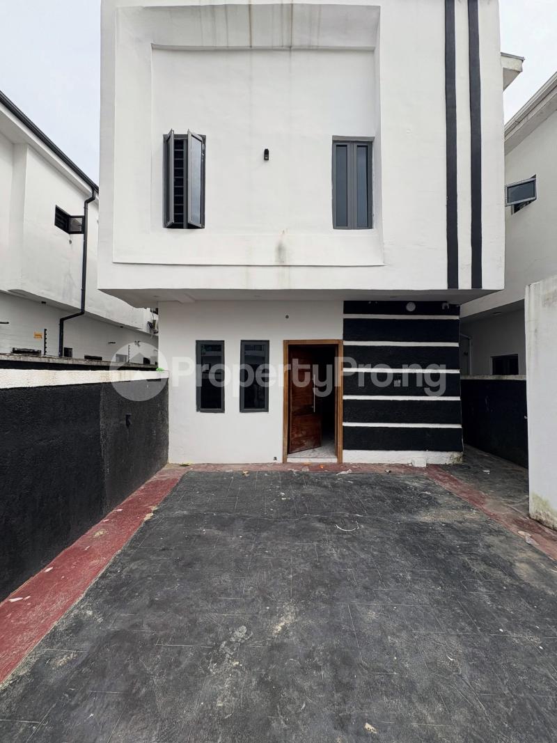3 bedroom House for rent Ikota Lekki Lagos