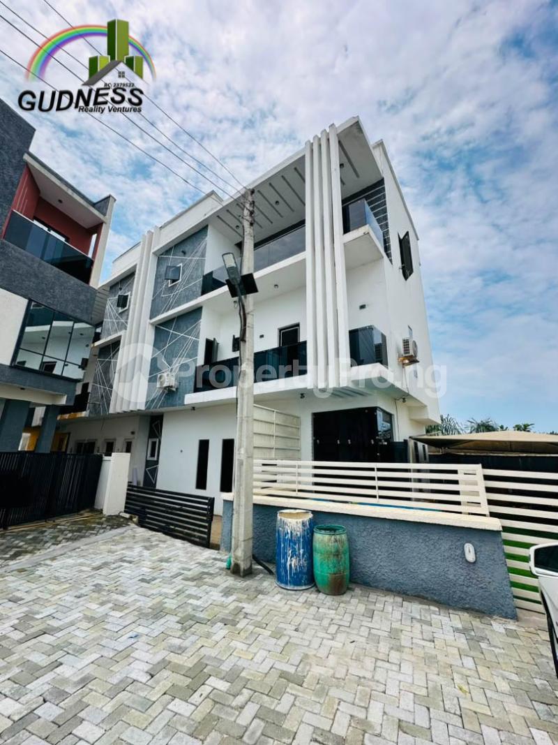 3 bedroom House for rent Okun Ajah, Ogombo Road, Abraham Adesanya Okun Ajah Ajah Lagos