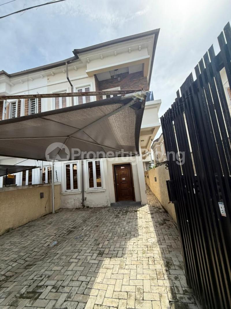 3 bedroom House for rent Chevron Lekki Lagos. Chevron Alternative Route Lekki Lagos