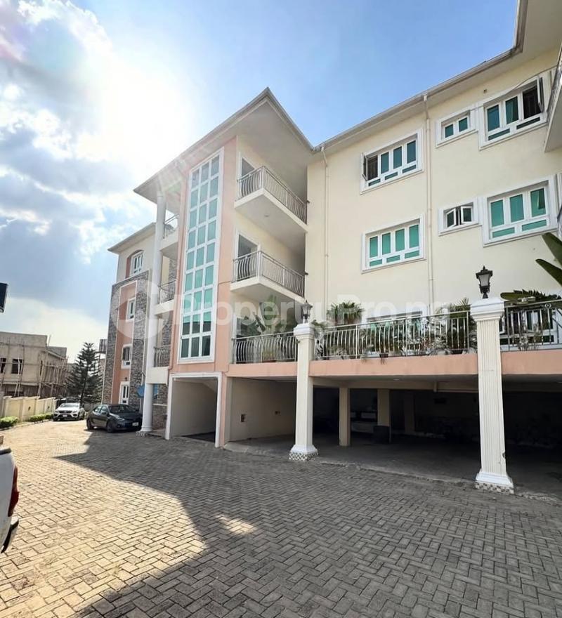 3 bedroom Flat / Apartment for rent Guzape Abuja