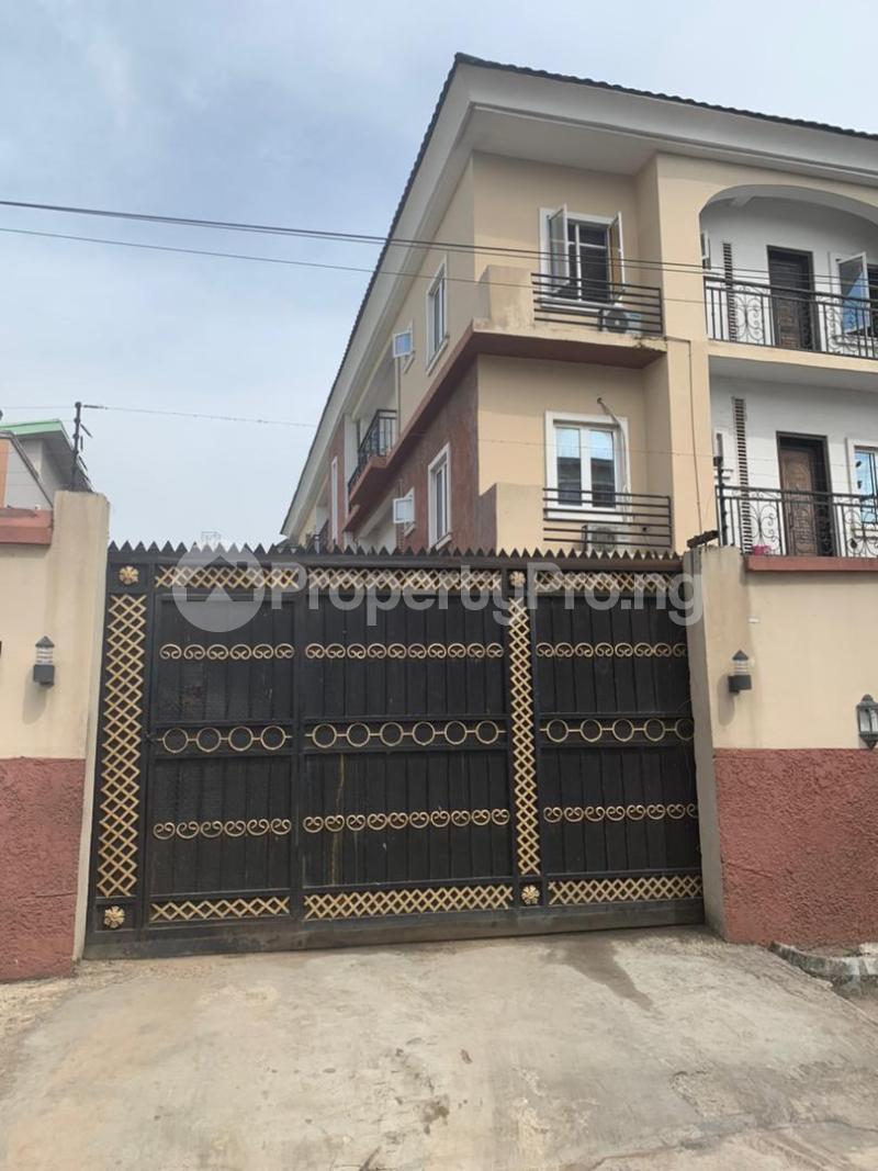 3 bedroom Flat / Apartment for rent  Agungi Lekki Lagos