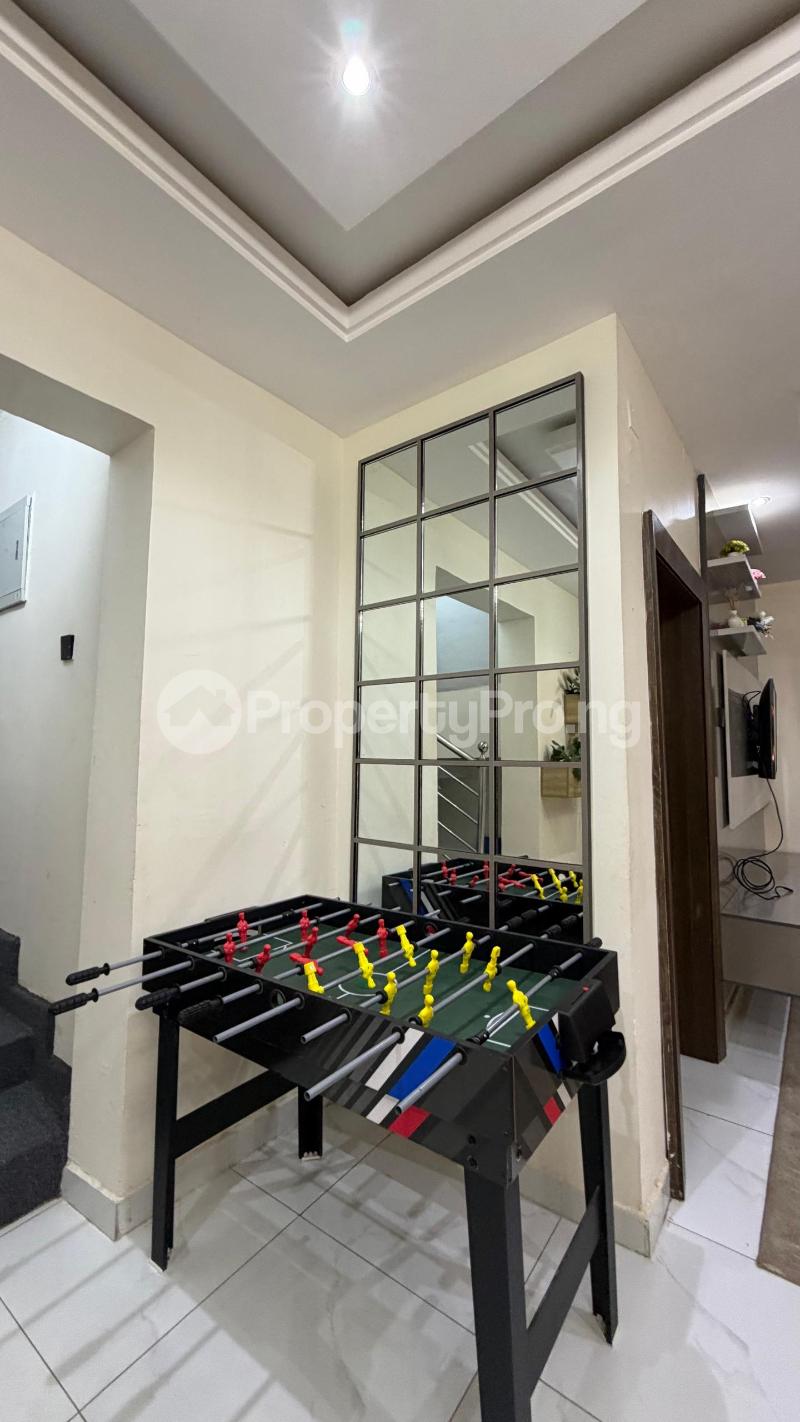 3 bedroom Flat / Apartment for shortlet Jericho Gra Ibadan Oyo