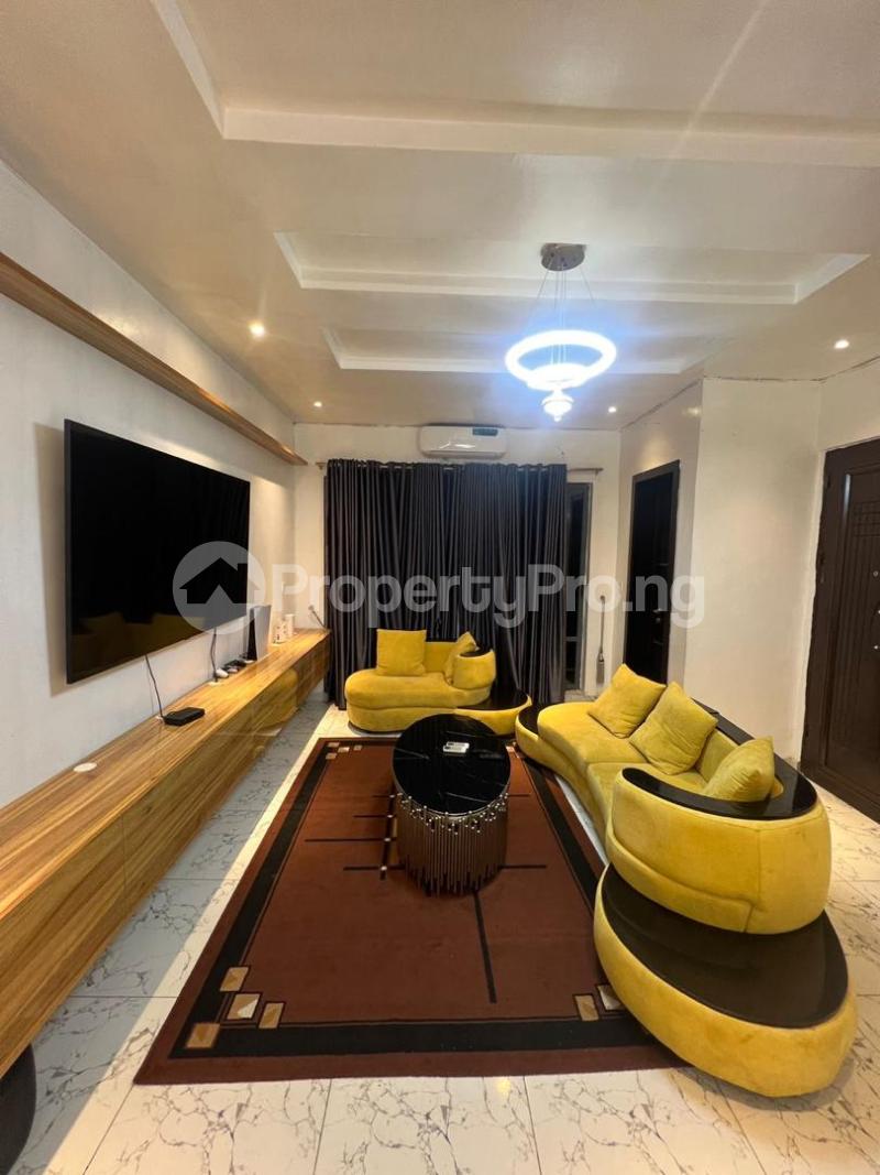 2 bedroom Flat / Apartment for shortlet Lekki Lagos