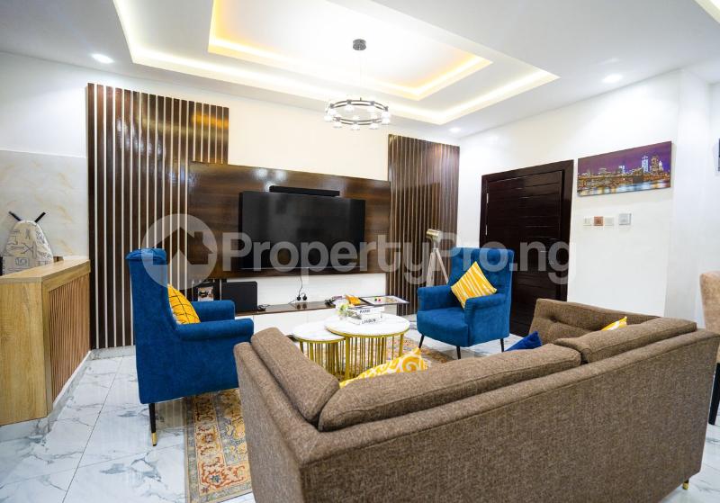 3 bedroom Flat / Apartment for shortlet Surulere Lagos