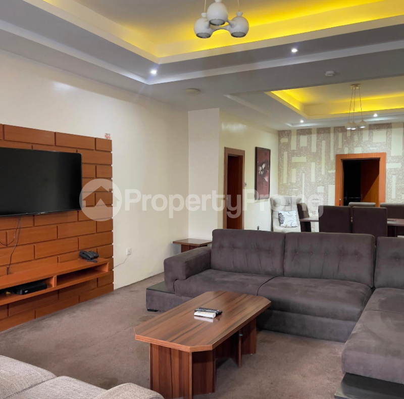 3 bedroom Flat / Apartment for shortlet Wuse 2 Abuja